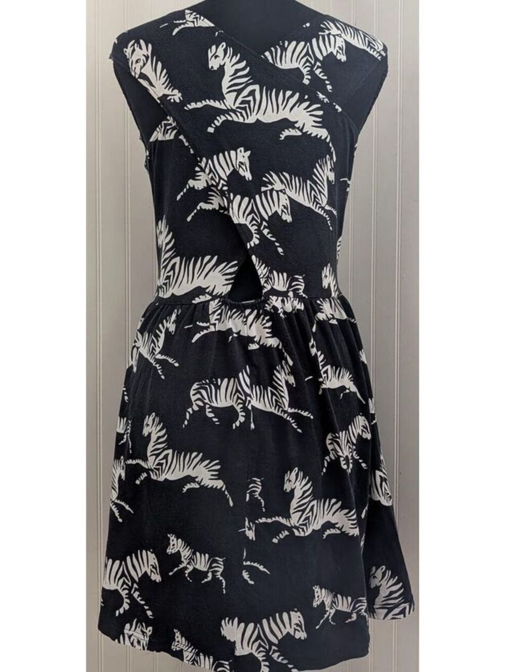 ASOS Black and White Zebra Print Sleeveless Dress UK 16 EU 44 US 12 - Picture 2 of 8